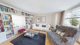 Latsch/Morter: Exklusives Architektenhaus – Freistehend und mit beeindruckender Dachterrasse