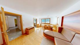 Mals/Schlinig: Ferienwohnung mit traumhafter Aussicht zu vermieten