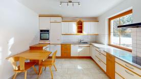 Mals/Schlinig: Ferienwohnung mit traumhafter Aussicht zu vermieten