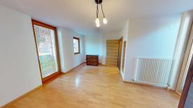 Prad/Agums: Exklusives Wohnhaus bestehend aus 2 Wohneinheiten zu verkaufen