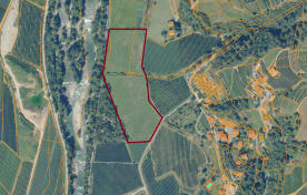 Meran/Obermais: Geschlossener Hof mit ca. 4,8 ha landwirtschaftlichen Grundstücken zu verkaufen