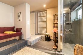 Latsch/Morter: Exklusives Architektenhaus – Freistehend und mit beeindruckender Dachterrasse