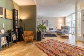 Latsch/Morter: Exklusives Architektenhaus – Freistehend und mit beeindruckender Dachterrasse