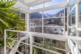 Latsch/Morter: Exklusives Architektenhaus – Freistehend und mit beeindruckender Dachterrasse