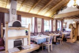 Mals / Burgeis: Gut geführtes Gasthaus mit Zimmern und Privatwohnung zu verkaufen