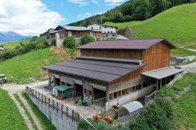 Modernisierter geschlossener Hof am Prader Berg in Traumlage zu verkaufen