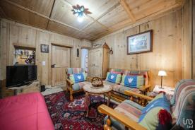 Prad am Stilfserjoch: Freistehende Villa mit 2 Wohneinheiten zu verkaufen