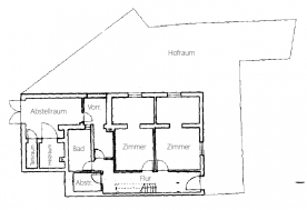 Wohnhaus mit großer Grundfläche in zentraler Lage von Latsch zu verkaufen
