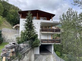Mals/Matsch - Neuwertige Wohnung mit unverbaubarem Ausblick