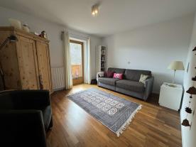 Mals / Schleis: Helle 3-Zimmerwohnung mit Balkon und Garten zu verkaufen