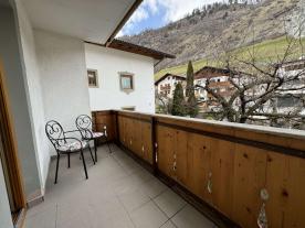 Mals / Schleis: Helle 3-Zimmerwohnung mit Balkon und Garten zu verkaufen