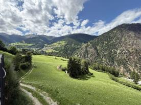 Modernisierter geschlossener Hof am Prader Berg in Traumlage zu verkaufen