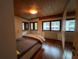 Schlanders: Nacktes Eigentum an 3-Zimmerwohnung in zentraler Lage zu verkaufen Schlanders: Nacktes Eigentum an 3-Zimmerwohnung in zentraler Lage zu verkaufen