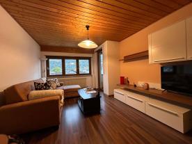 Schlanders: Nacktes Eigentum an 3-Zimmerwohnung in zentraler Lage zu verkaufen Schlanders: Nacktes Eigentum an 3-Zimmerwohnung in zentraler Lage zu verkaufen