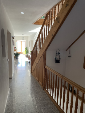 Geschlossener Hof am Schludernser Sonnenberg zu verkaufen