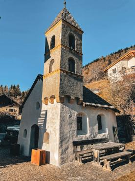 Geschlossener Hof am Schludernser Sonnenberg zu verkaufen