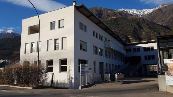 Bürolokal in der Industriezone von Vetzan Bürolokal in der Industriezone von Vetzan