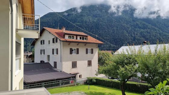 Großzügige Wohnung mit traumhafter Aussicht in Laatsch zu verkaufen Großzügige Wohnung mit traumhafter Aussicht in Laatsch zu verkaufen