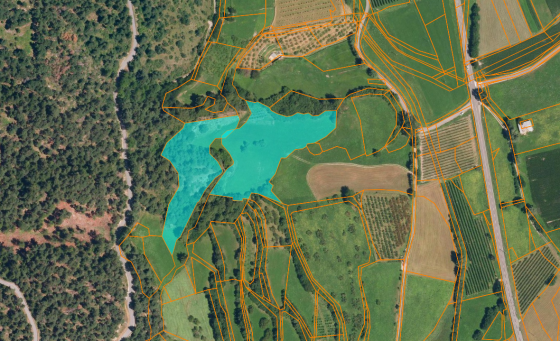 Landwirtschaftliches Grundstück bei Lichtenberg zu verkaufen Landwirtschaftliches Grundstück bei Lichtenberg zu verkaufen