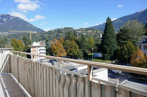 Helle 3- Zimmerwohnung im Zentrum von Meran zu verkaufen Helle 3- Zimmerwohnung im Zentrum von Meran zu verkaufen