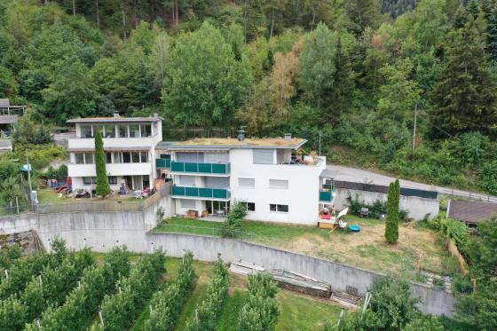 Investitionsobjekt in Latsch/Tarsch: Vermietete 3-Zimmerwohnung mit Keller zu verkaufen Investitionsobjekt in Latsch/Tarsch: Vermietete 3-Zimmerwohnung mit Keller zu verkaufen