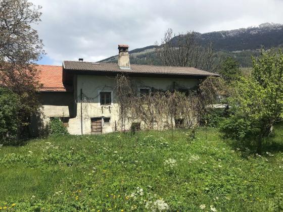 Glurns: Wohnhaus mit Scheune, insgesamt ca. 1.600 m² Grundfläche Glurns: Wohnhaus mit Scheune, insgesamt ca. 1.600 m² Grundfläche