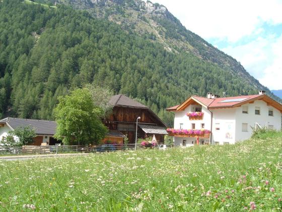 Martell: Geschlossener Hof mit Ferienwohnungen zu verkaufen Martell: Geschlossener Hof mit Ferienwohnungen zu verkaufen