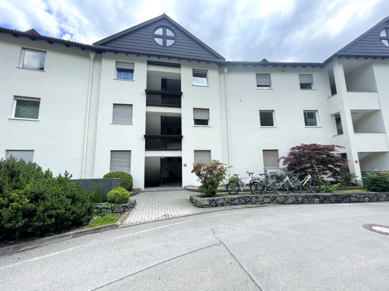 Naturns / Kompatsch: Große 3-Zimmerwohnung mit Balkon und Keller zu verkaufen Naturns / Kompatsch: Große 3-Zimmerwohnung mit Balkon und Keller zu verkaufen
