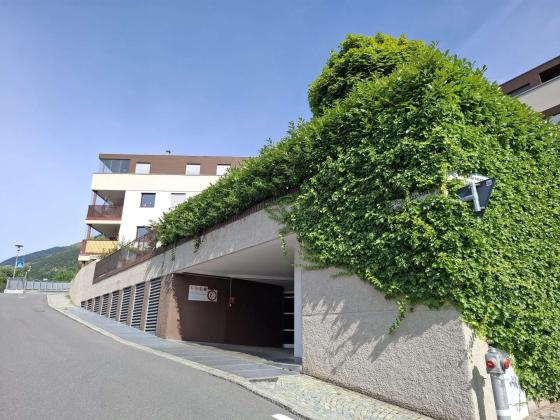 Schlanders: Garagenstellplatz zu verkaufen Schlanders: Garagenstellplatz zu verkaufen
