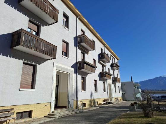 Schlanders: Zentrumsnahe 3-Zimmerwohnung zu verkaufen Schlanders: Zentrumsnahe 3-Zimmerwohnung zu verkaufen