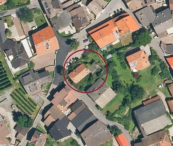 Sanierungsbedürftiges Bauernhaus in Latsch Sanierungsbedürftiges Bauernhaus in Latsch